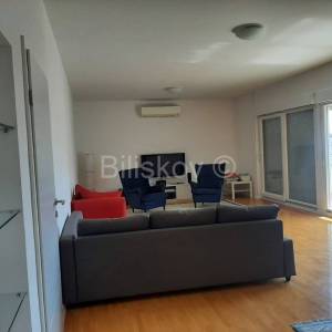 Škrape Split 3 sobe dugoročan najam