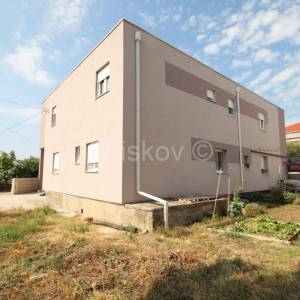 Solin, prodaja kuće, 3 stambene jedinice