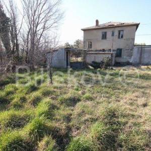 Solin, Sveti Kajo, prodaja zemljište 1349m2  sa kućom 240m2