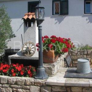 Šolta Maslinica 2 kuće 120 m od mora