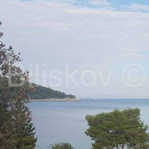 Šolta Nečujam,1.red - parcela s projektom za luksuznu vilu