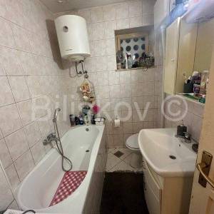 Split, Bačvice - dvosoban stan u manjoj zgradi, prodaja