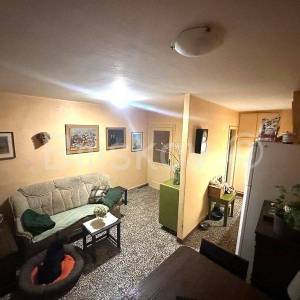 Split, Bačvice - dvosoban stan u manjoj zgradi, prodaja