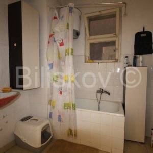 Split, Bačvice trosoban 79 m2 + 2 balkona 10 m2, 50 m od mora