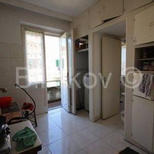 Split, Bačvice trosoban 79 m2 + 2 balkona 10 m2, 50 m od mora
