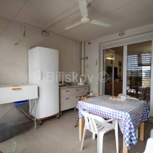 Split, Brodarica, prodaja trosoban stan103m2, parking 27m2