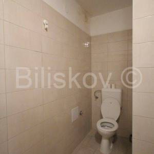 Split, centar, dvosoban stan 60m2 na 2.katu stambene zgrade