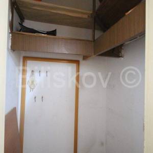 Split, centar, dvosoban stan 60m2 na 2.katu stambene zgrade