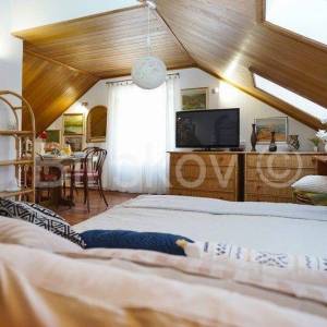 Split, Grad troetažni stan sa samostalnim ulazom u kuću u centru grada