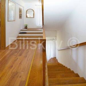 Split, Grad troetažni stan sa samostalnim ulazom u kuću u centru grada