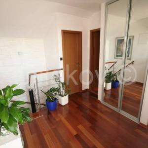 Split, Lučac, stan u zgradi