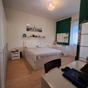 Split, Manuš, prodaja trosoban stan, soba u potkrovlju