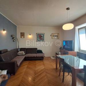 Split, Manuš, prodaja trosoban stan, soba u potkrovlju