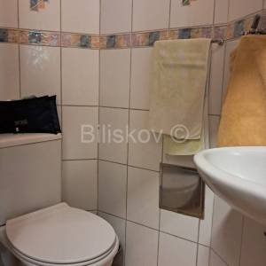 Split, Manuš, prodaja trosoban stan, soba u potkrovlju