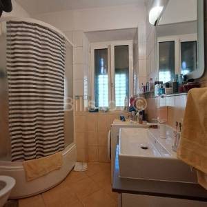 Split, Manuš, prodaja trosoban stan, soba u potkrovlju