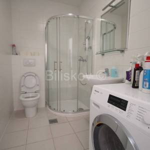 Split, prodaja stan, 2 parkirna mjesta, pogled na more