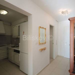 Split, prodaja stan, 2 parkirna mjesta, pogled na more