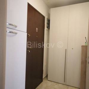 Split, prodaja, trosoban stan, velika terasa, 2 parkirna mjesta