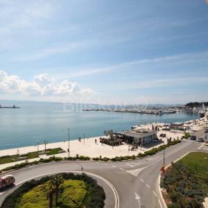 Split, Riva, Zapadna obala, prodaja stan ekskluziva