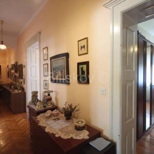 Split, Riva, Zapadna obala, prodaja stan ekskluziva