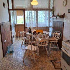 Split, Sukoišan, prodaja dvosoban stan 62 m2 