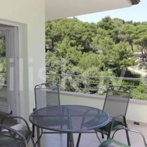 Splitska, otok Brač - vila s bazenom