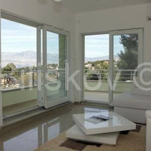 Splitska, otok Brač - vila s bazenom