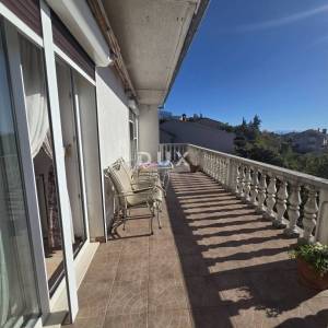 SRDOČI, MARTINKOVAC- stan 92m2, DB +3S, s panoramskim pogledom na more i otoke- najam