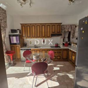 SRDOČI, MARTINKOVAC- stan 92m2, DB +3S, s panoramskim pogledom na more i otoke- najam