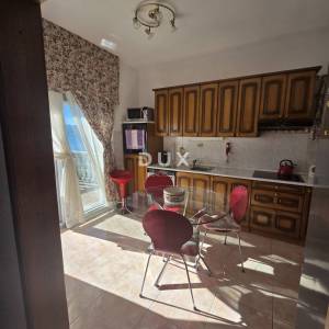 SRDOČI, MARTINKOVAC- stan 92m2, DB +3S, s panoramskim pogledom na more i otoke- najam