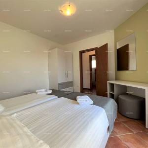 Stan u Medulinu: blizina mora i udobnost na 72 m². Pošesi 100 metara do plaža.