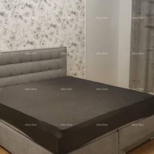 Stan u Puli ! S dvije spavaće sobe ! Gregovica. Blizina nove bolnice.