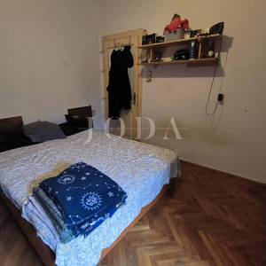 stan u širem centru grada