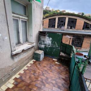 stan u širem centru grada