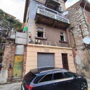 stan u širem centru grada