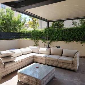 STOJA  Moderni stan s terasom 80 m², 100 m od mora u Puli!