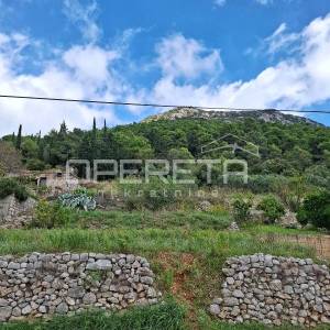 Ston – Građevinsko zemljište s pogledom na povijest