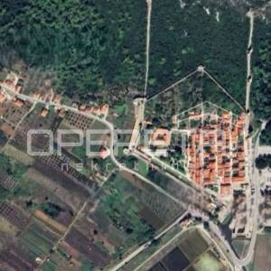 Ston – Građevinsko zemljište s pogledom na povijest