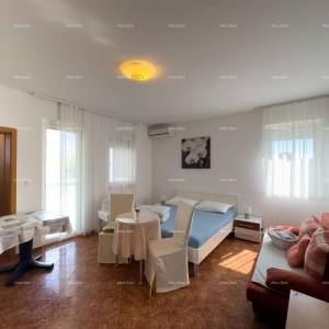 Studio apartman ! Blizina hotela Belvedere. Medulin.