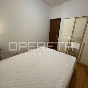 Svijetao trosoban stan s lođom i parkingom, Dragovode