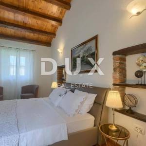 TINJAN - predivna kamena vila sa bazenom