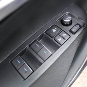 Toyota Corolla 1.8 Hybrid AUTOMATIK *NAVIGACIJA, KAMERA*