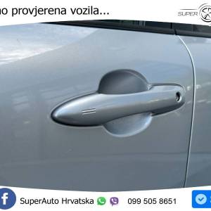 Toyota Corolla Cross 1.8 Hybrid Aut. Style 140 KS, ACC+LED+KAM+GR SJED+VIRT