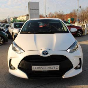 Toyota Yaris 1.5 Hybrid AUTOMATIK *NAVIGACIJA, KAMERA*