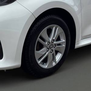 Toyota Yaris 1.5 VVT-iE HB 5D M/T6 SOL