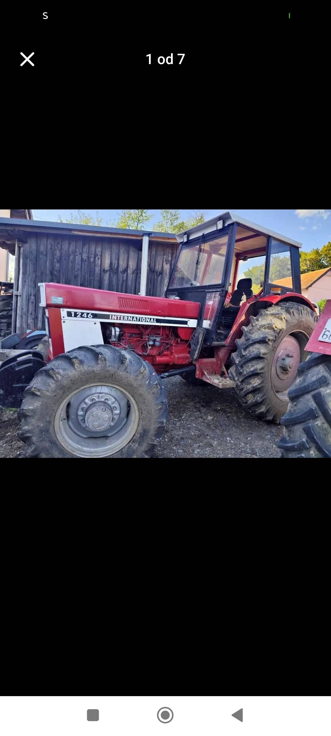 Traktor International 1246 Turbo