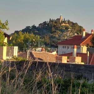 TRIBUNJ-ATRAKTIVNO GRAĐEVINSKO ZEM. 553m2- TOP LOKACIJA!