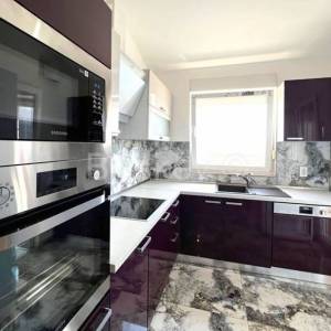 Trogir, Čiovo, luksuzni stan s otvorenim pogledom, prodaja