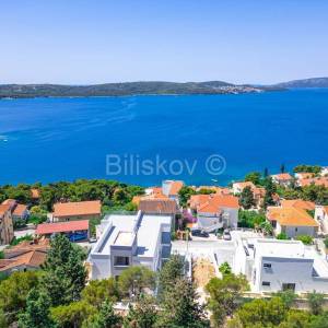 Trogir, Čiovo, penthouse blizu mora, otvoreni pogled 