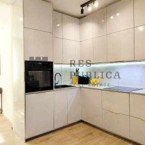 TROSOBAN STAN U KORČULI